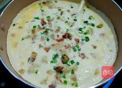 Illustration of how to cook bacon with thick eggs 10