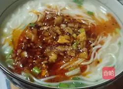 Illustration of how to make spicy spicy sour noodles 9