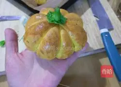 Illustration of how to make pumpkin bread 19