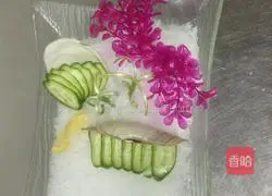 Illustration of how to make geoduck sashimi 6