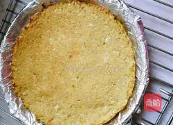 Low-calorie cauliflower and shrimp pizza recipe 6