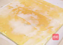 Illustration of how to make seaweed cake rolls 5