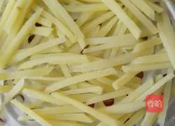 Illustration of how to make homemade French fries 6