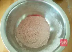 Red Velvet Cup Cake Recipe Illustration 3