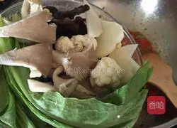 Illustration of how to make chicken rice noodles 7