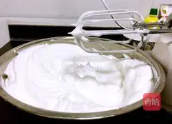 Cranberry Chiffon Cake Recipe Illustration 12