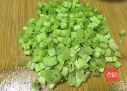 Illustration of how to make Hakka salted glutinous rice balls 8