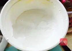 Illustration of how to make durian, mango layer cake & pancake 6