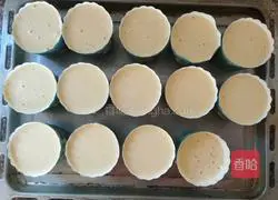 Illustration of how to make old-fashioned waterless cupcakes 9
