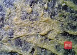 Illustration of how to make seaweed tofu rolls 10