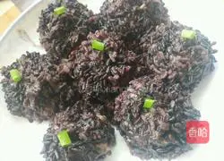 Illustration of how to make black pearl meatballs 7