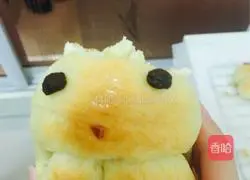 Illustration of how to make bunny bread 7