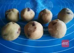 Coconut Snow Skin Mooncake (Mung Bean Custard Filling) Recipe Illustration 5