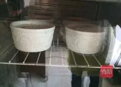 Soufflé Recipe Illustration 10