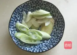 Authentic Spicy Chicken Recipe Illustration 3