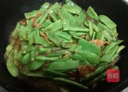 Illustration of how to make braised lentils in sauce 11