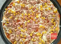 Illustration of how to make homemade pizza 10