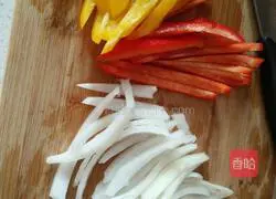 Illustration of how to make beef pizza 3