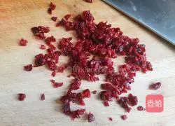 Cranberry Angel Cake Recipe Illustration 2