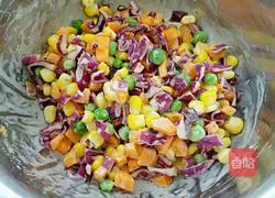 Classic vegetable salad recipe illustration 6