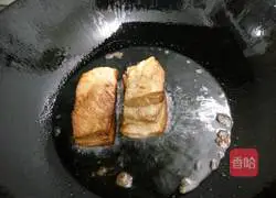 Illustration of how to make braised pork with tea and plum vegetables 6