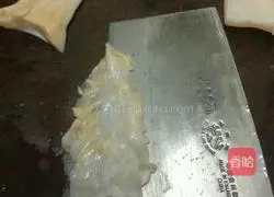 Illustration of how to make geoduck sashimi 8