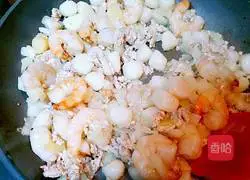 Illustration of the recipe of Yuanbei Shrimp and Cheese Baked Spaghetti 12