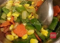 Illustration of how to make double beef cheese cheese pizza 15