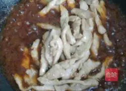 Secret Beijing Sauce Shredded Pork Recipe Illustration 10