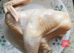 Illustration of how to make salt-baked chicken 1