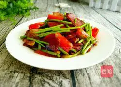 Illustration of how to make fried bacon with artemisia terrestris 11