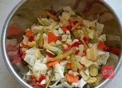 Illustration of how to make spicy and sour Korean kimchi 3