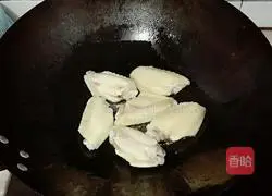 Illustration of braised chicken wings with mushrooms 5