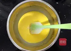 Cranberry Chiffon Cake Recipe Illustration 8