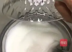 Strawberry Petit Four Cake Roll Recipe Illustration 6