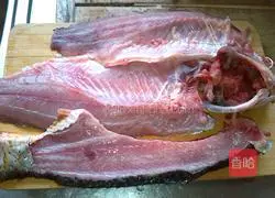 Illustration of home-style spicy fish 2