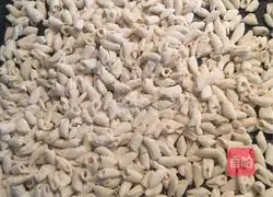 Illustration of how to make Shaanxi special braised sesame seeds 8