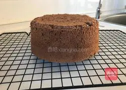 Strawberry Cocoa Naked Cake Recipe Illustration 11