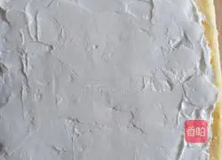 Illustration of how to make cream cake roll 11