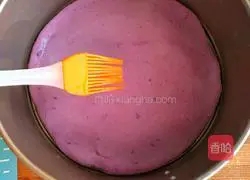 Illustration of how to make two-color hair cake 9