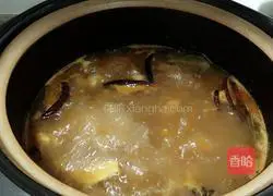 Illustration of home-style braised beef 12