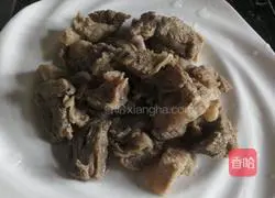 Illustration of family braised beef recipe 6