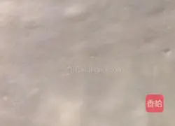 Illustration of how to make white jade rolls 16