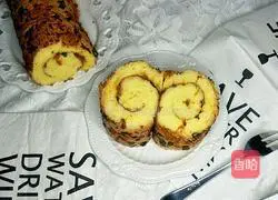 Illustration of how to make sea salt, chive and meat floss cake rolls 19