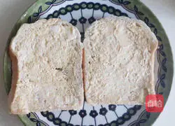 Illustration of how to make French cheese toast 1