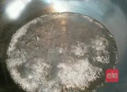 Illustration of how to make cabbage and tofu soup 3