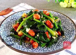 Illustration of how to make spinach with nuts 5