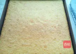 Illustration of how to make sponge layer cake 9