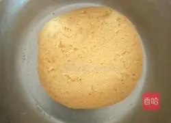 Illustration of how to make golden wowotou 3