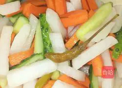 Pictures of how to make kimchi 2